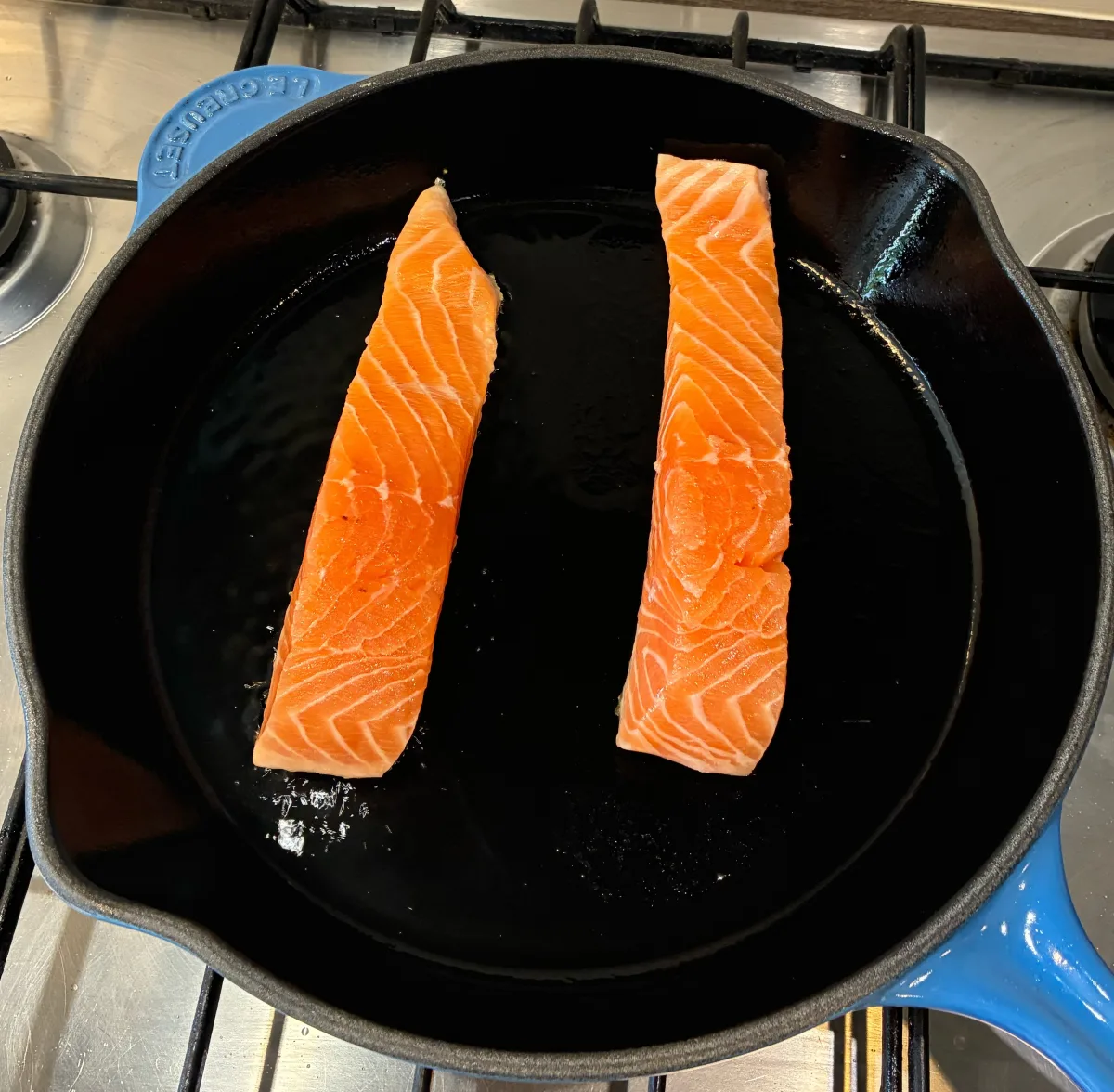 Salmon searing skin down